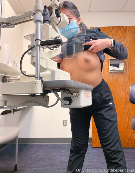 softlikepancakes pornographic actress photos