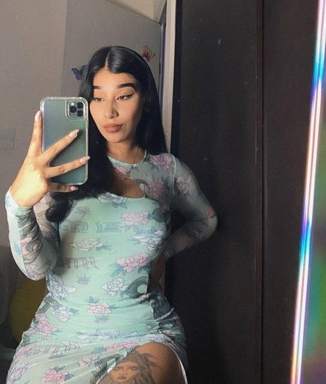 amywinos10 model nude galleries