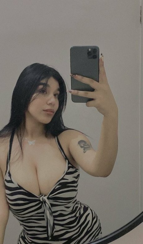 amywinos10 star sexy img