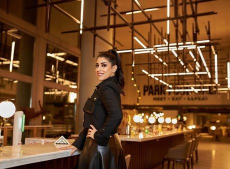 Ayten Amer pornstar sexy pictures