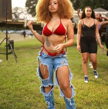 mayaregiii perfect actress photo