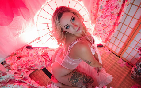 loonafree art star images