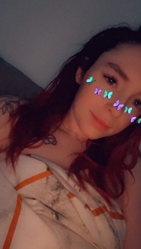 miniloupxxx porn model picture