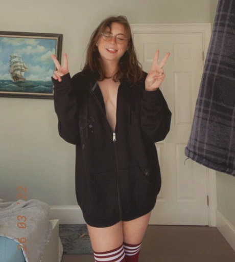 crescentbeing hd star img