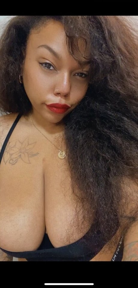 BadGyalGoodLife free pornstar images