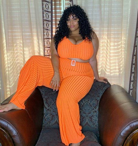 Jasmine Gunn sex pornstar image