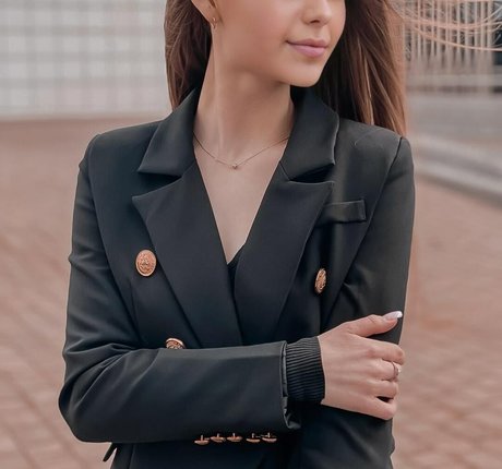 ImSarahisizzu nudes model images