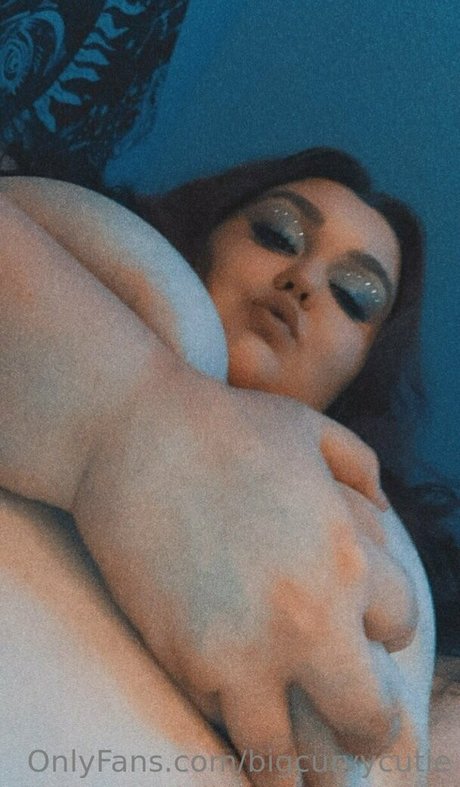 bigcurvycutie sexy actress images