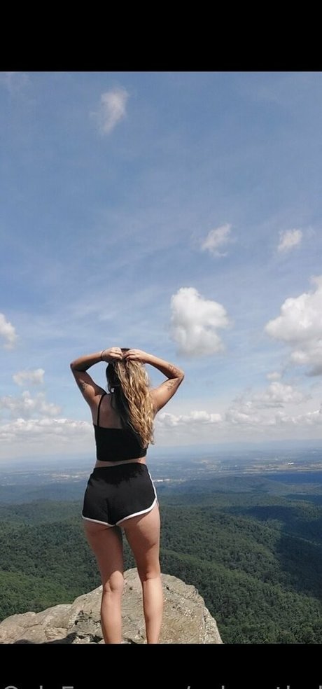 selenathalatina exclusive star pictures