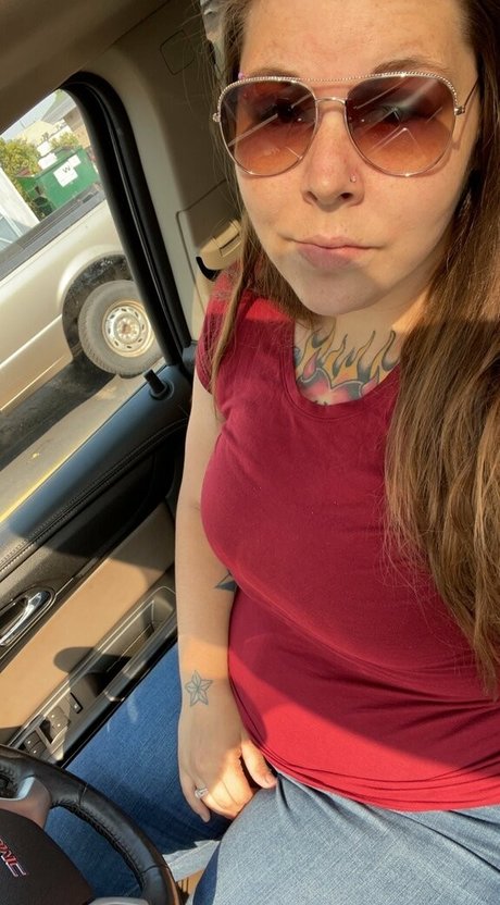 smaybe exclusive actress pictures