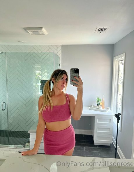 allisonrose hot model picture