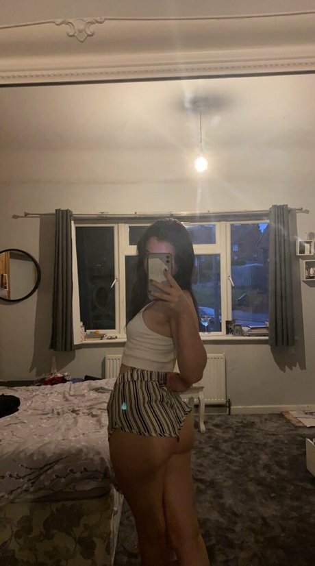 emmaedwards1 hd actress pictures