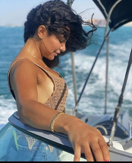 Mirhan Hussein model xxx pics