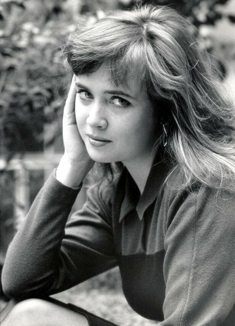 Lysette Anthony nudes star archive