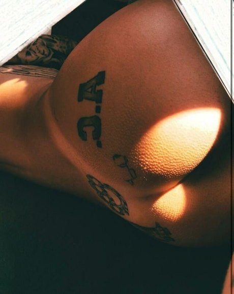 Tattstoner star beautiful galleries