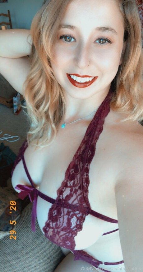 sarahtheslutfree star nudes image