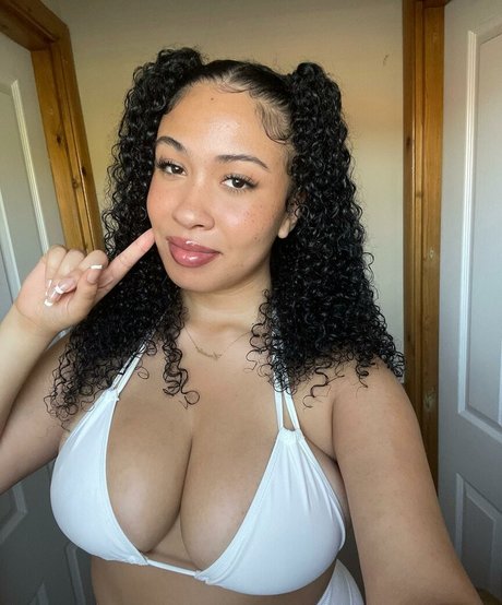 Danielle Ramona pornstar sexy archive