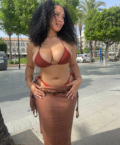 Danielle Ramona pornstar nude galleries