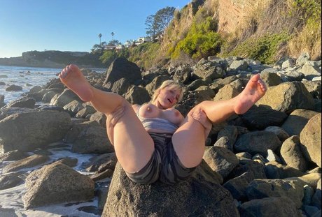 Charlotte Olivia porn model pictures