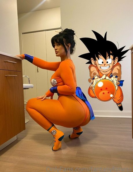 Turkish Chi Chi sex model photo