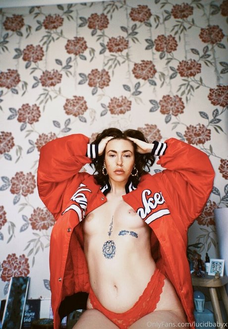 lucidbabyx pornstar pretty pictures