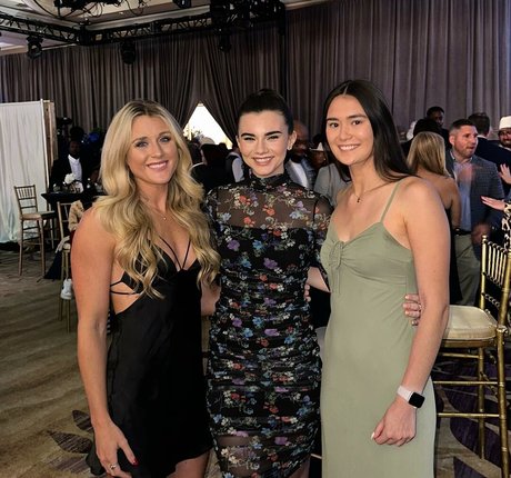 Brett Cooper nude model gallery