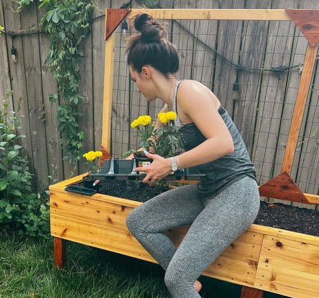 Brett Cooper model pornographic pictures