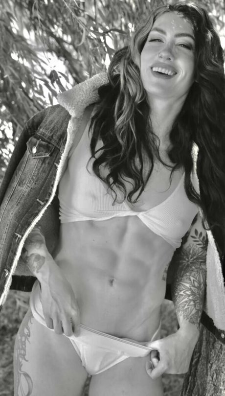 Natasha Aughey model sexy pic