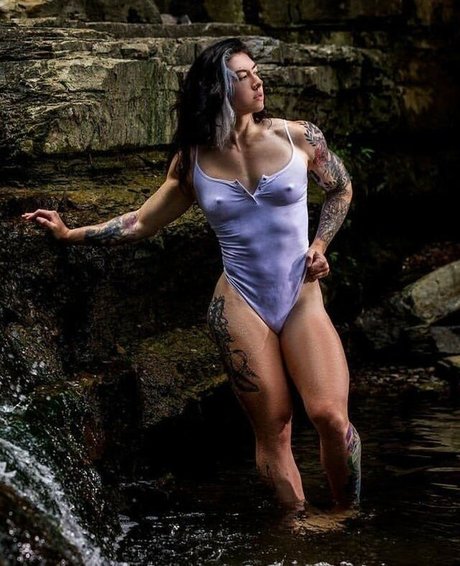 Natasha Aughey nudes actress pics