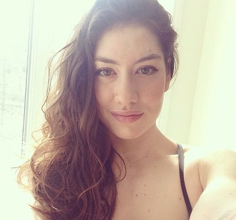 teen fingering onlyfans sexy naked gallery