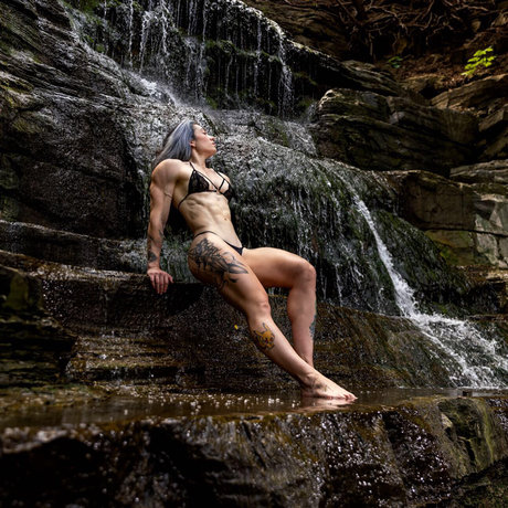 Natasha Aughey model nude images