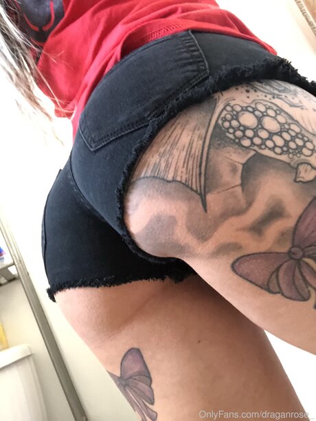 chelseabodyy pornographic actress photos