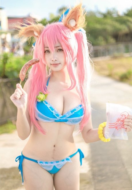 Momocat 0w0 star nude gallery