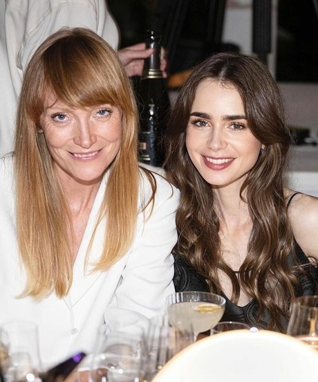 Lily Collins best actress img