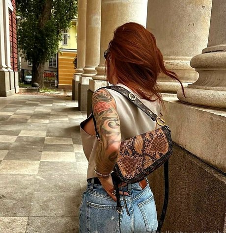 callysto nymph pornstar exclusive photos