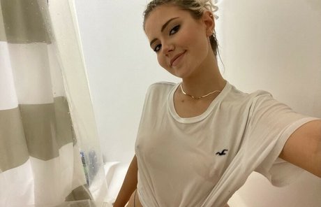 ericaray model erotic gallery