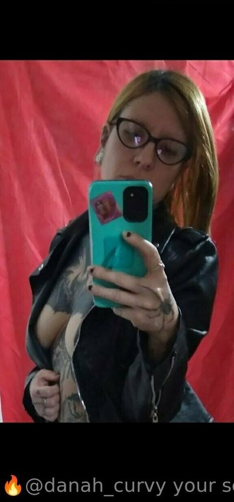 danah curvy star porn picture