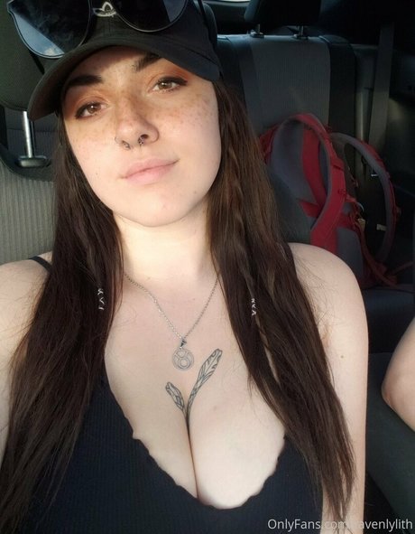 ravenlylith pornstar exclusive photos