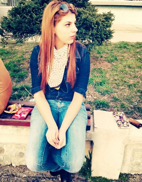 Roberta Ptru model pornographic img