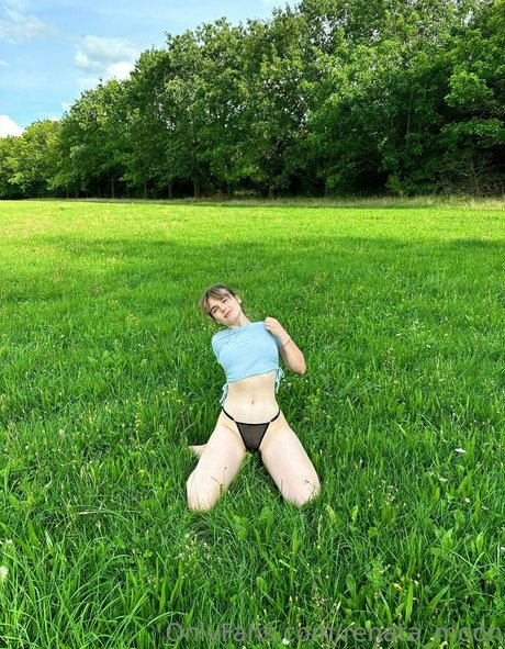 Renata moon pornstar xxx img