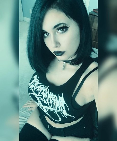 mariana labruja erotic pornstar img