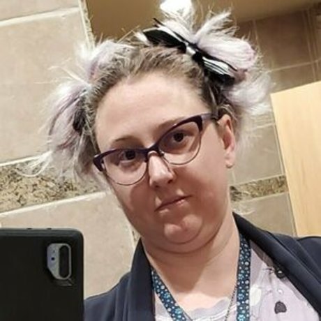 kittygoesb00m sexy actress photo