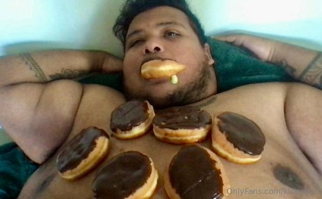 kingslard naked model pics