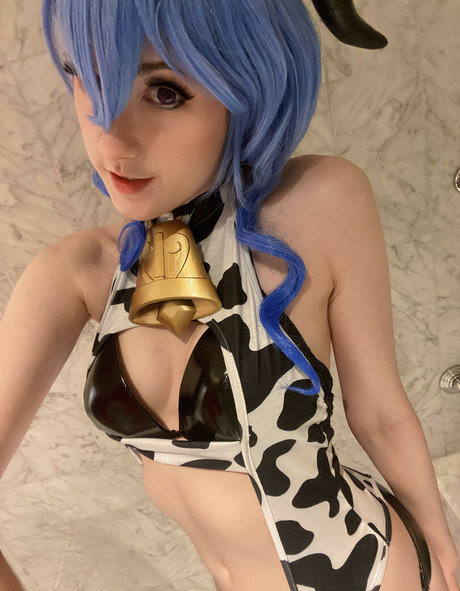 Mangoloo Cosplay model beautiful img
