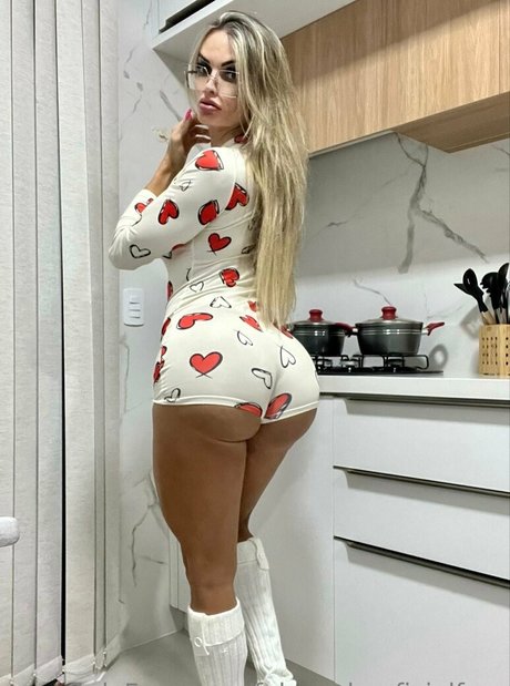 fabyzinhaoficialfree best model photo