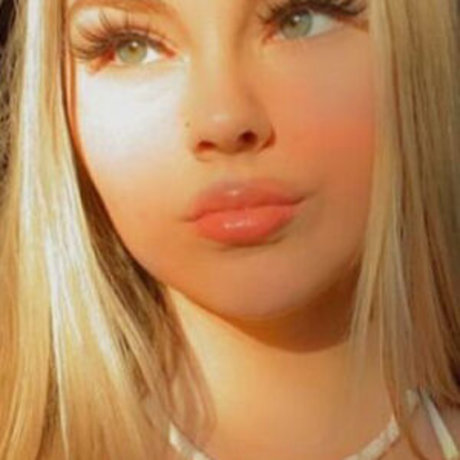 Rialovesyu porn actress gallery