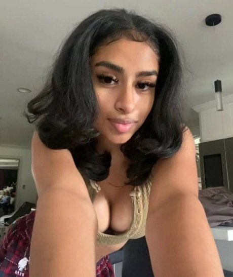 FaZe Kani porn actress photo