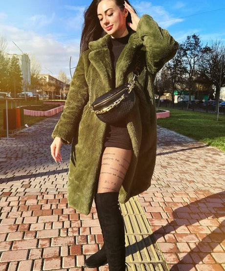 Angelficial pornographic star galleries