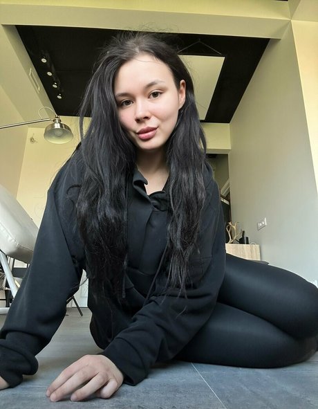 alice wood vip erotic actress images