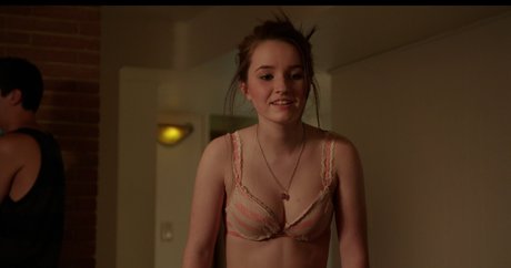 Kaitlyn Dever best actress photos